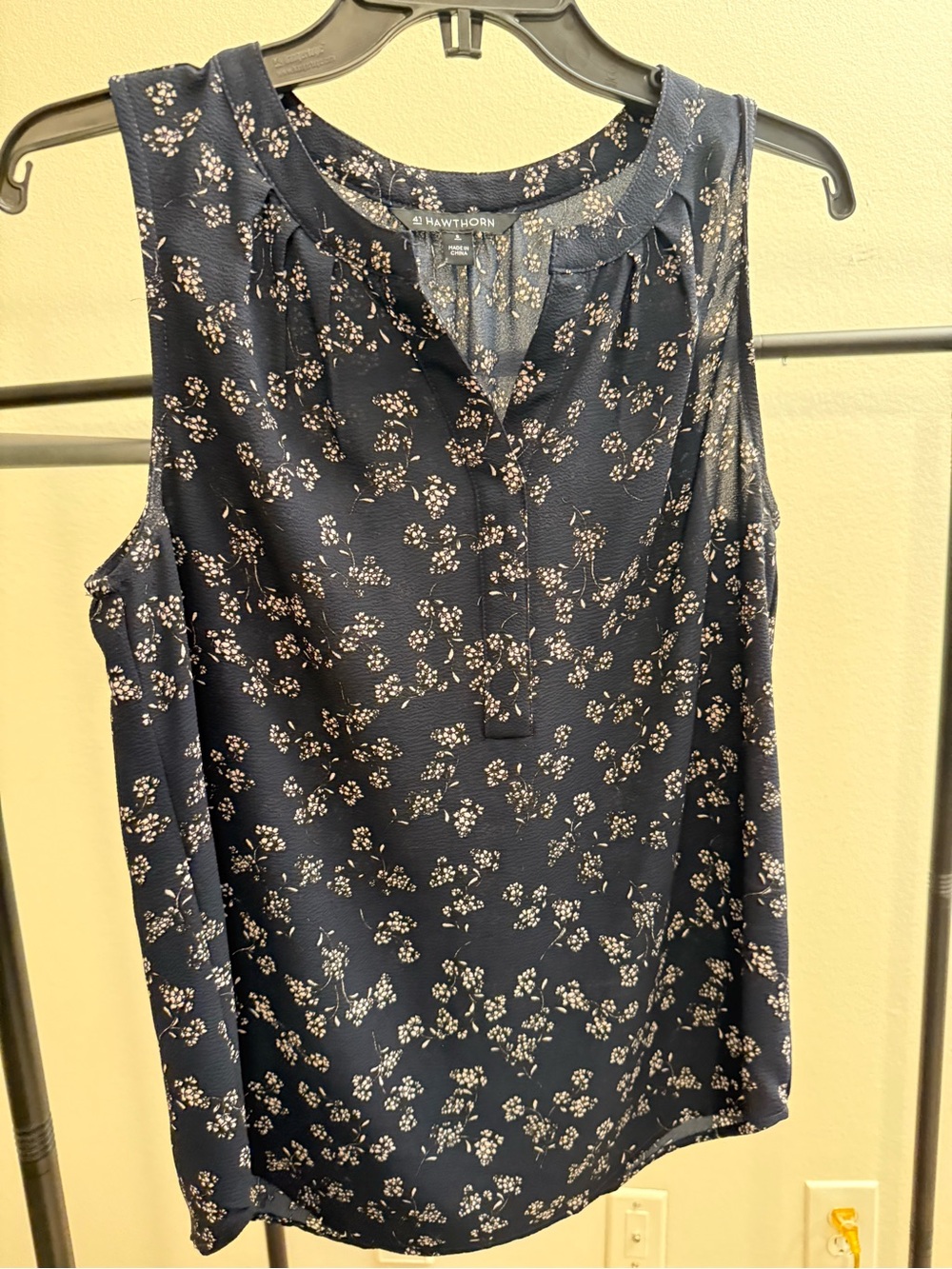 41 Hawthorn Navy Floral Sleeveless Camisole
